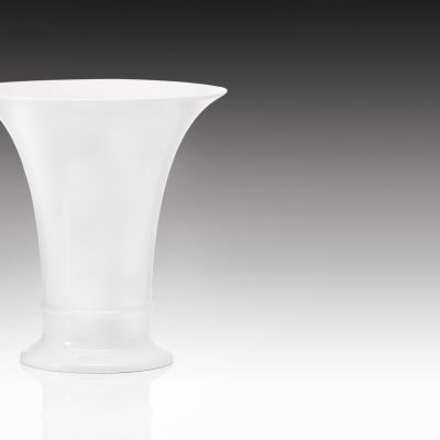 Troedelhaus-Ulm-Vase-weiss